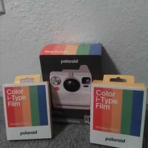 Polaroid Instant Camera Bundle with Color i-Type Film - Multicolor
